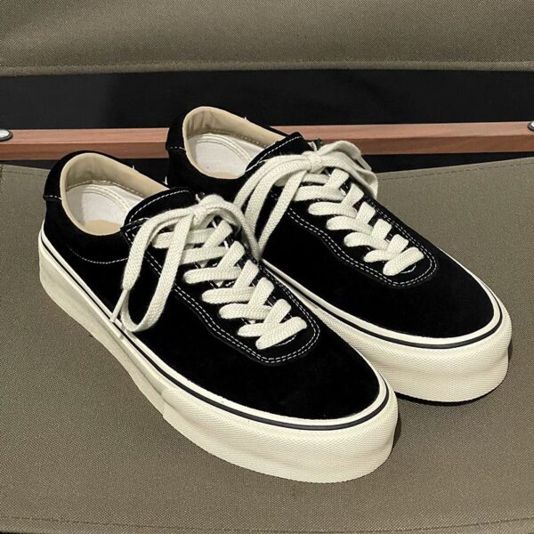 Kelsa Ember Low - Black Suede