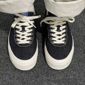 Kelsa Ember Low &ndash; Dark Denim